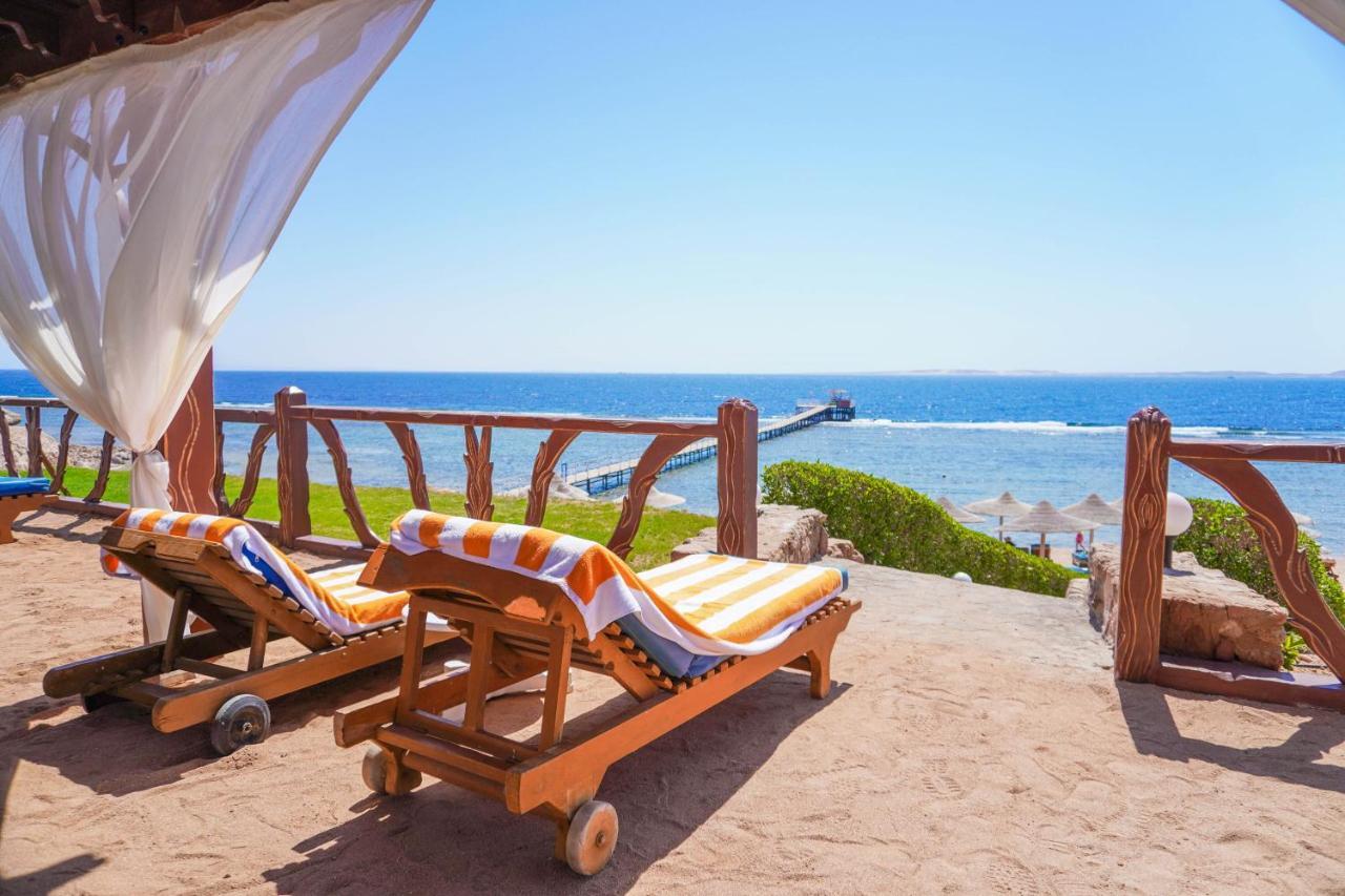 Charmillion Club Resort Sharm el-Sheikh Ngoại thất bức ảnh Beach in El Alamein