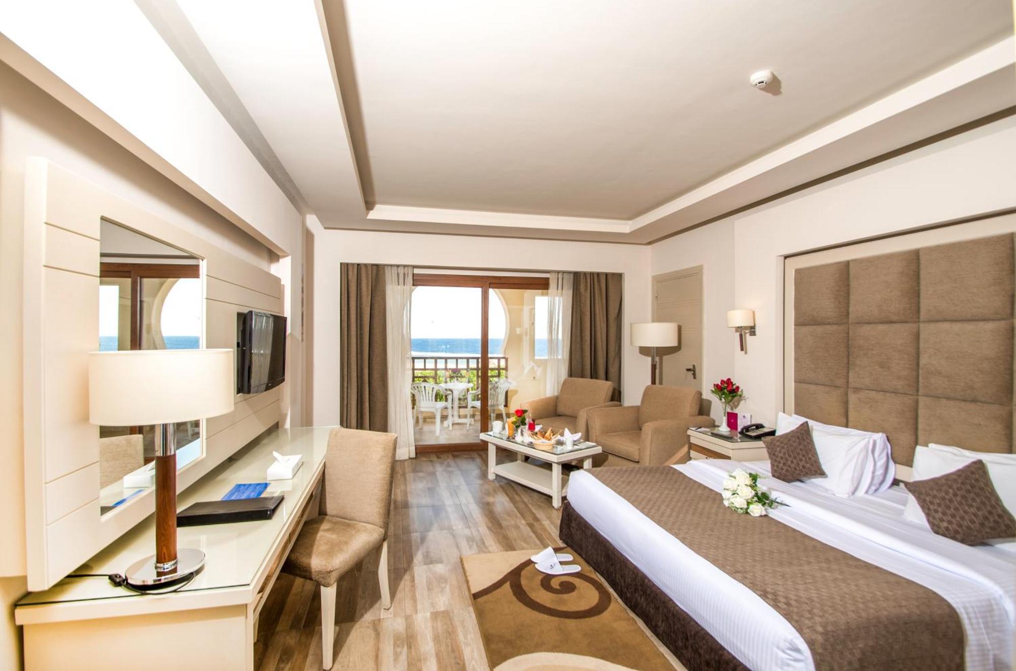 Charmillion Club Resort Sharm el-Sheikh Phòng bức ảnh A room at the hotel
